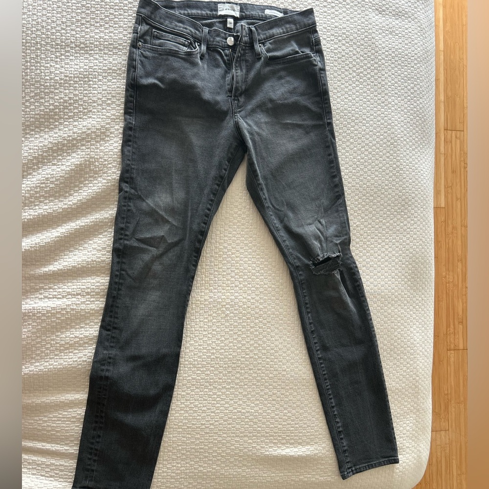 Men’s skinny fit distressed Black Jeans